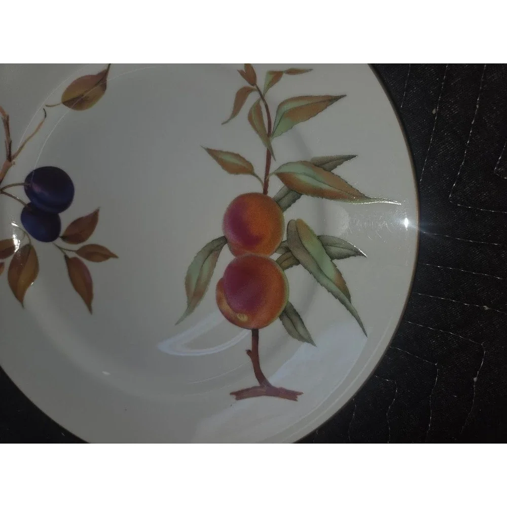 Royal Worcester Evesham Gold Dinner Plates Set of 5 Fruit Pattern England 10.5